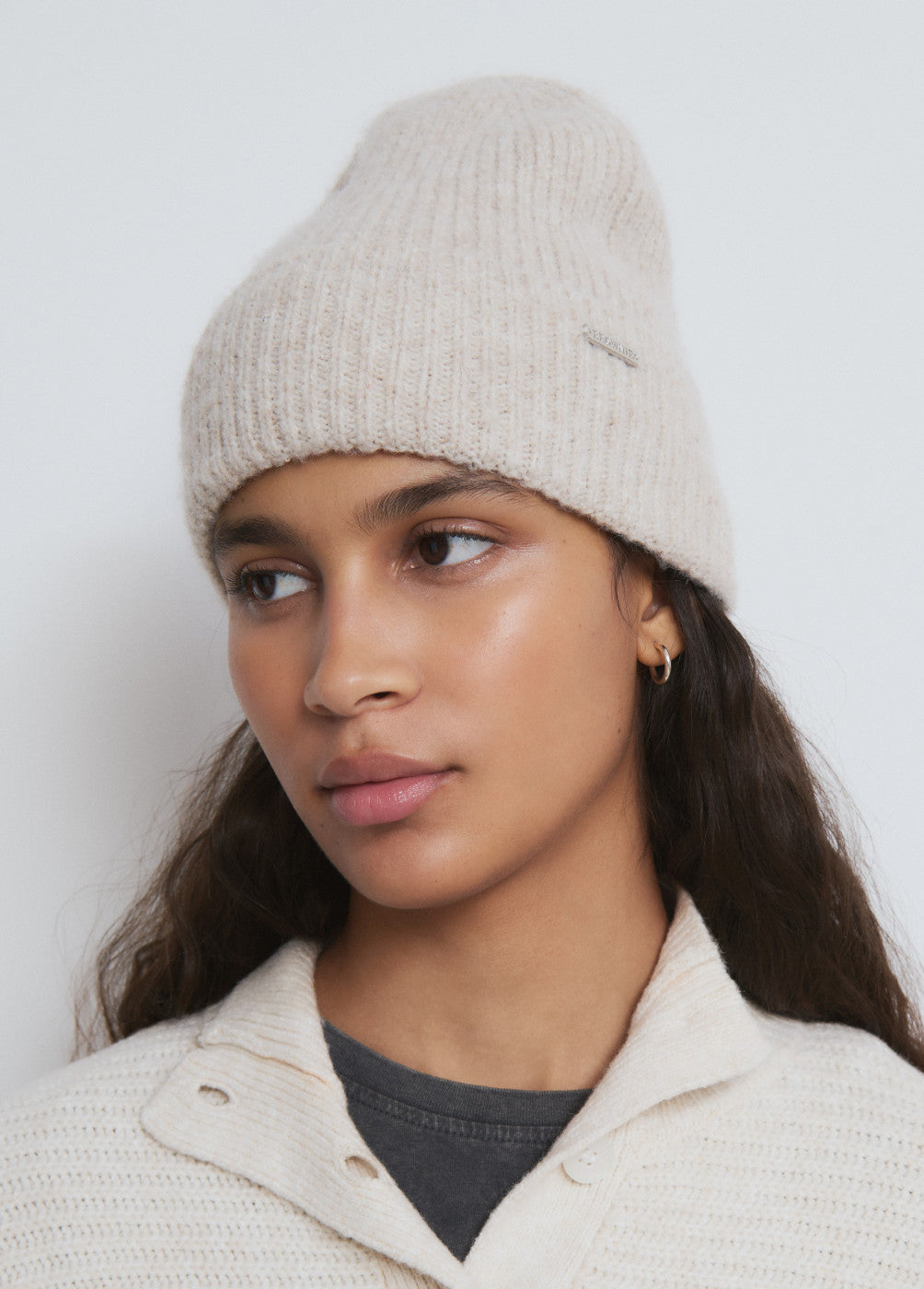 בראוני כובע צמר לנשים