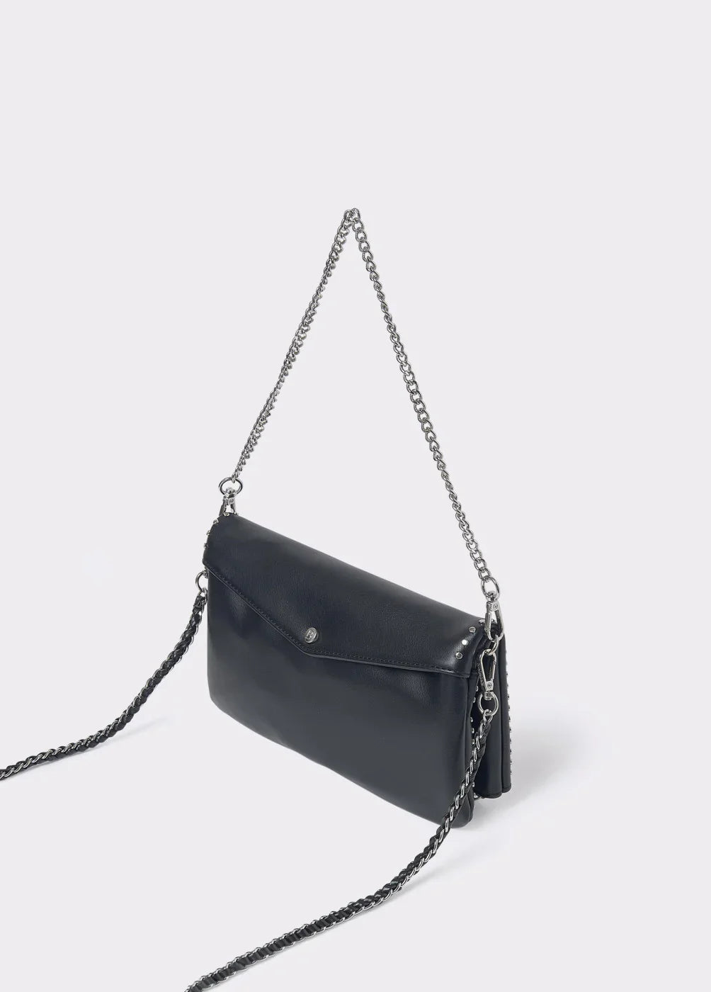 תיק קלאצ' לנשים בצבע שחור עם רצועת שרשרת, מוצר אופנה מקבוצת אלפא, CHOZEN