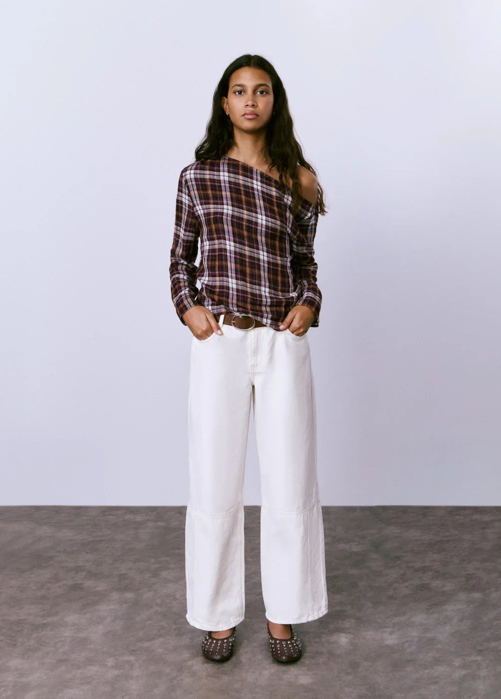 בראוני מכנסיים בגזרה ישרה לנשים - CHOZEN