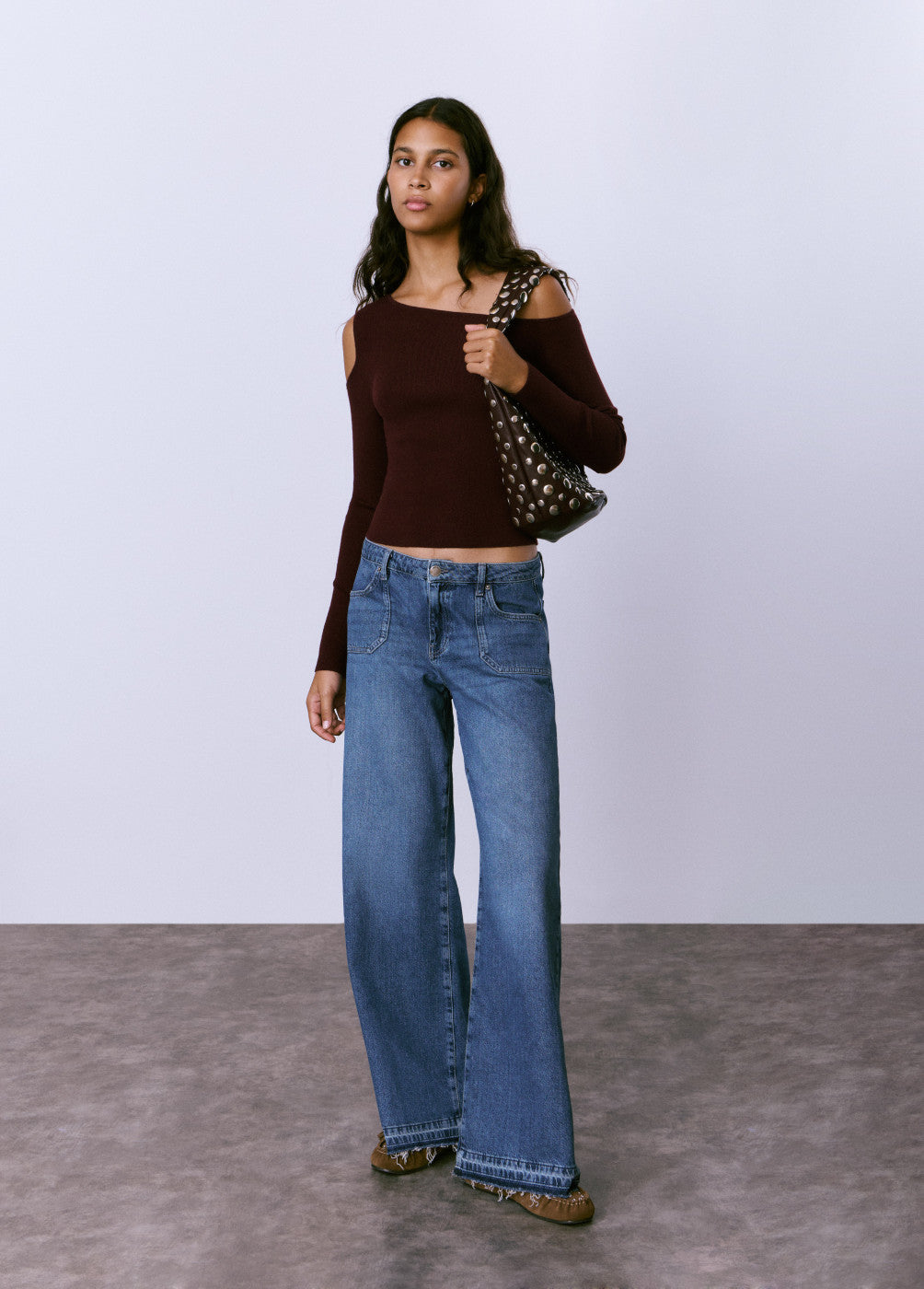 בראוני סריג אוף שולדר לנשים