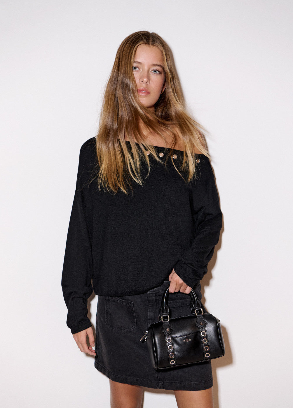 בראוני סוודר אסימטרי לנשים