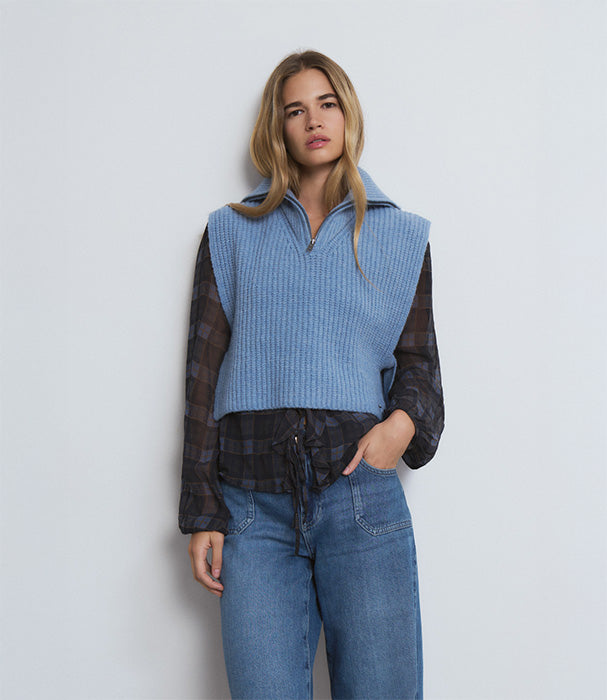 בראוני וסט סרוג לנשים