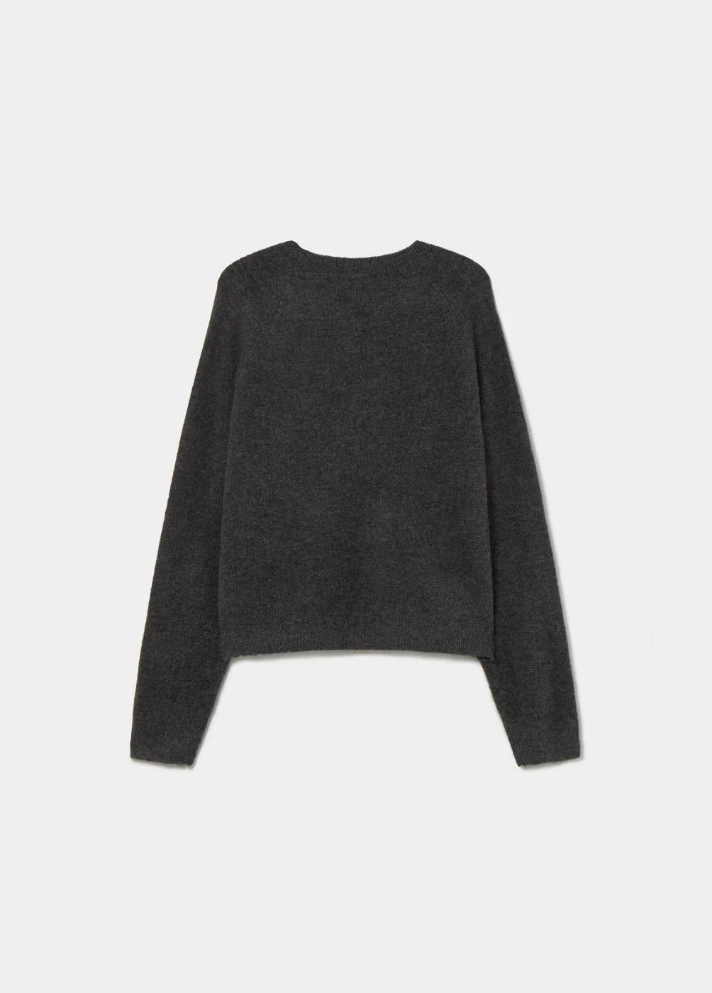 סוודר אפור כהה קלאסי CHOZEN בגזרה ישרה, מוצג על רקע לבן