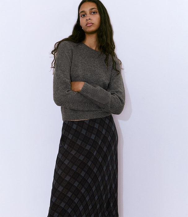 בראוני חולצה ארוכה לנשים