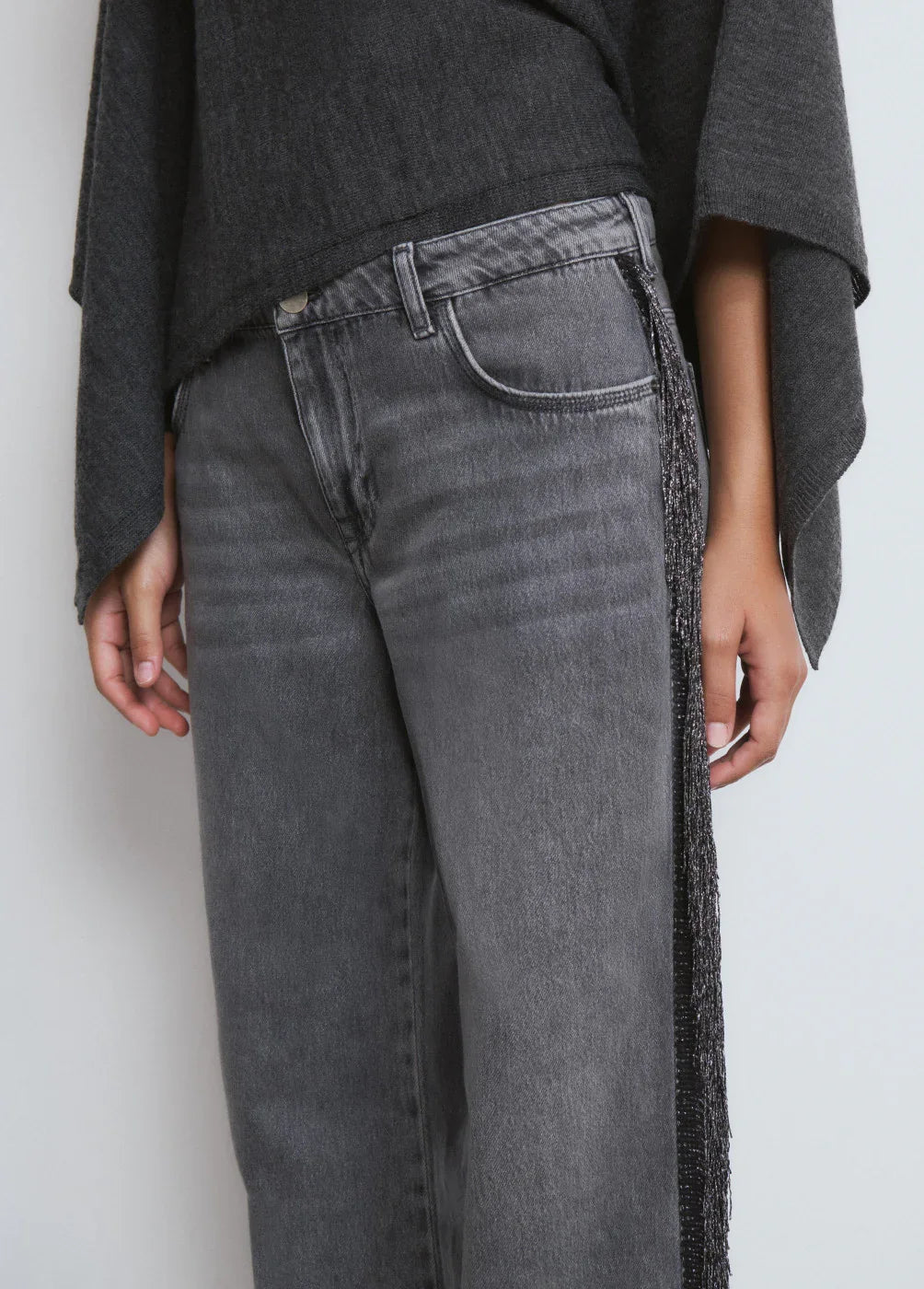 ג'ינס אפור רחב עם עיטור צד אופנתי, אופנת נשים CHOZEN, קבוצת אלפא