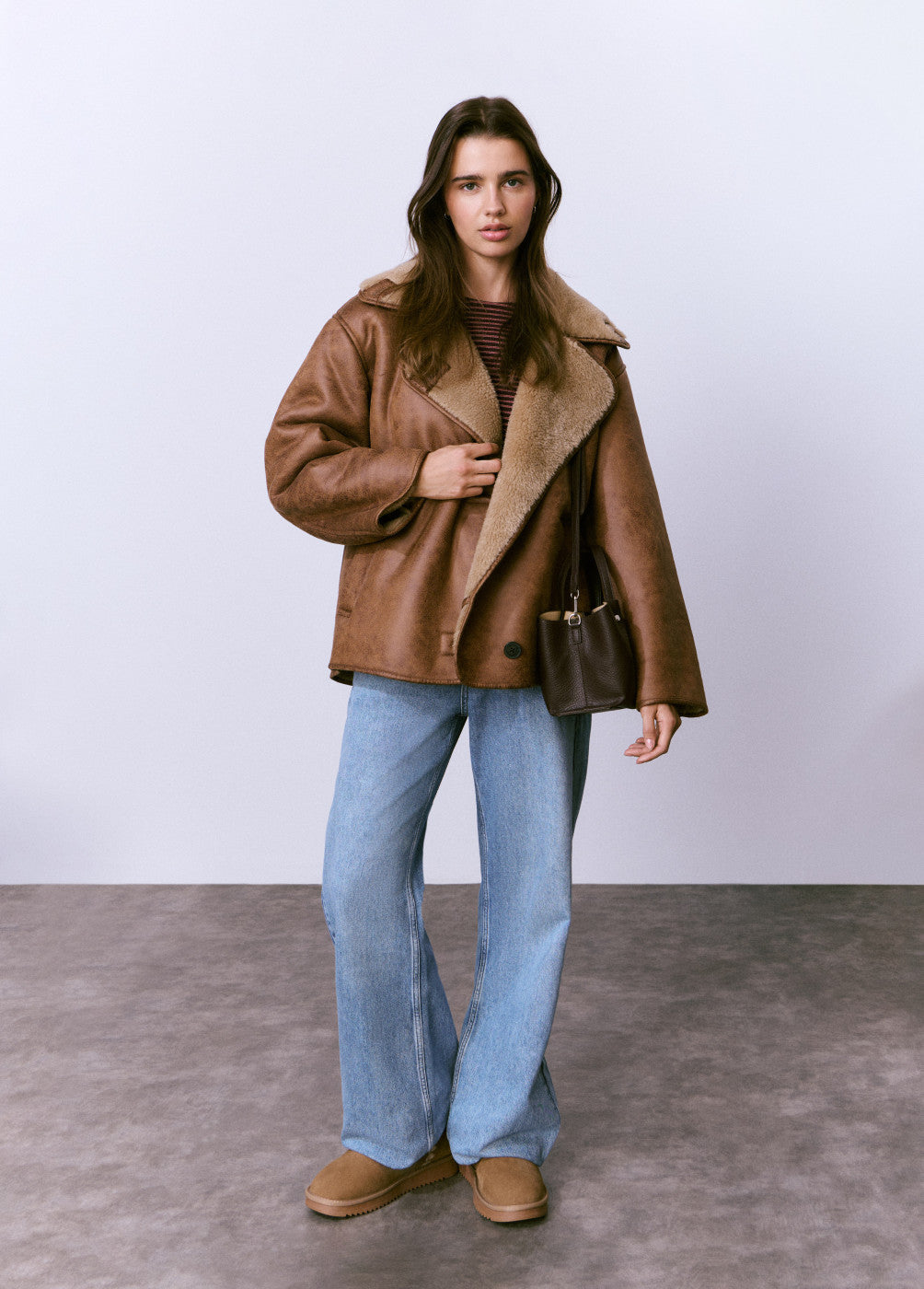 בראוני מגפיים נמוכות לנשים