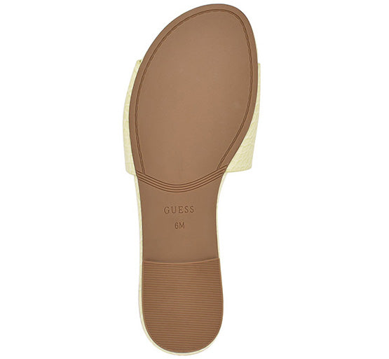 גאס כפכפים בשילוב רצועה רחבה ולוגו מחורר מעור סינטטי