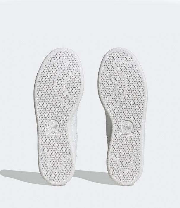 אדידס סניקרס STAN SMITH לנשים