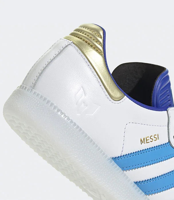 נעלי אדידס לגברים בצבע לבן עם פסי כחול וזהב, דגם מסי, CHOZEN מותגים מובילים