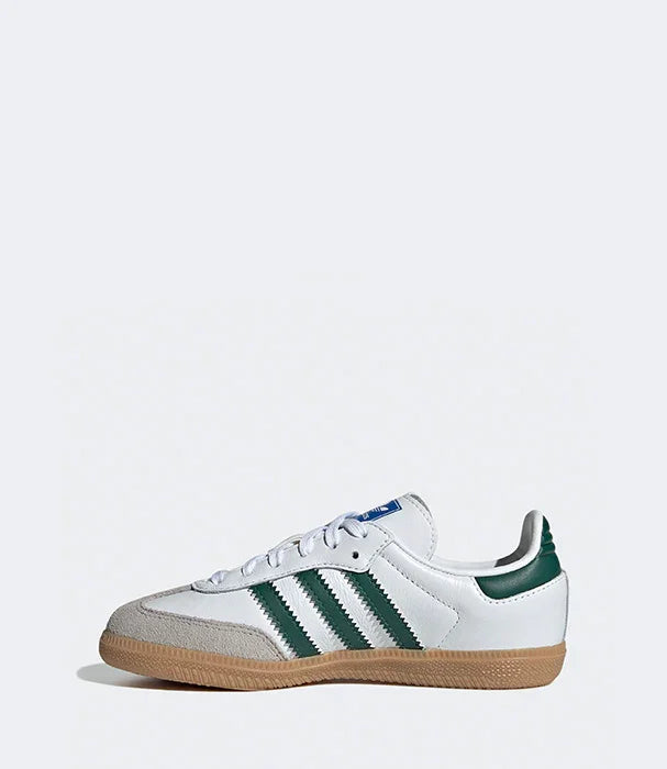 נעל אדידס סאמבה לבנה עם פסים ירוקים וסוליית גומי, צילום צד, ב-CHOZEN קבוצת אלפא