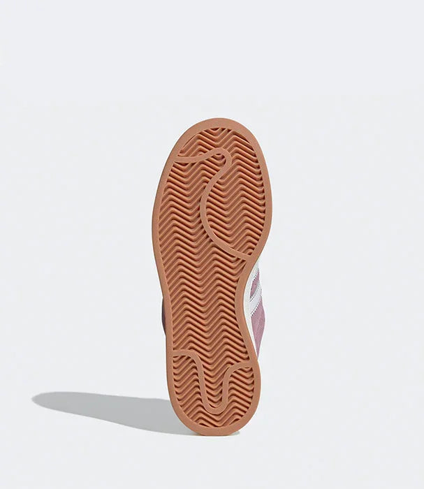 סוליית נעל ספורט אפורה עם דפוס זיגזג על רקע לבן, CHOZEN נעלי מותגים מובילים