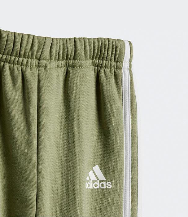 מכנס ספורט אדידס ירוק עם פסים לבנים, לוגו adidas, מותגים מובילים ב-CHOZEN