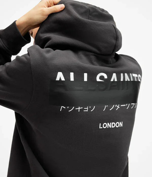 קפוצ׳ון שחור ALLSAINTS עם כיתוב לבן LONDON, אופנת מותגים CHOZEN