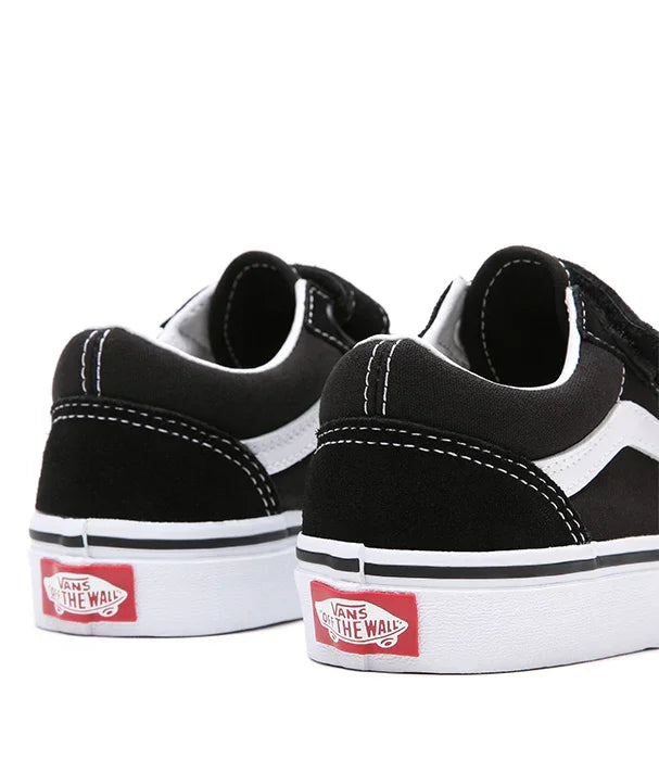 נעלי ואנס שחור-לבן דגם אולד סקול עם סוליית גומי, מבט מאחור, קולקציית CHOZEN