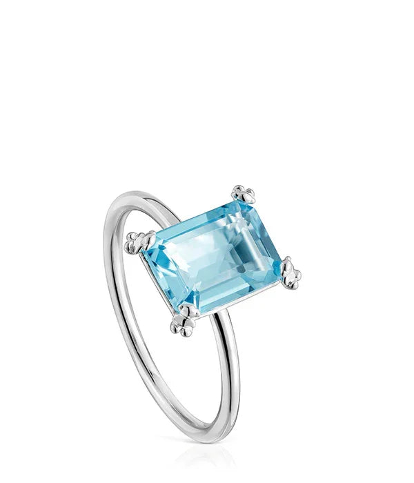 טבעת כסף מעוצבת עם אבן חן כחולה, מותג תכשיטים יוקרתי CHOZEN