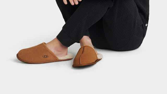 סנדלים וכפכפים לגברים