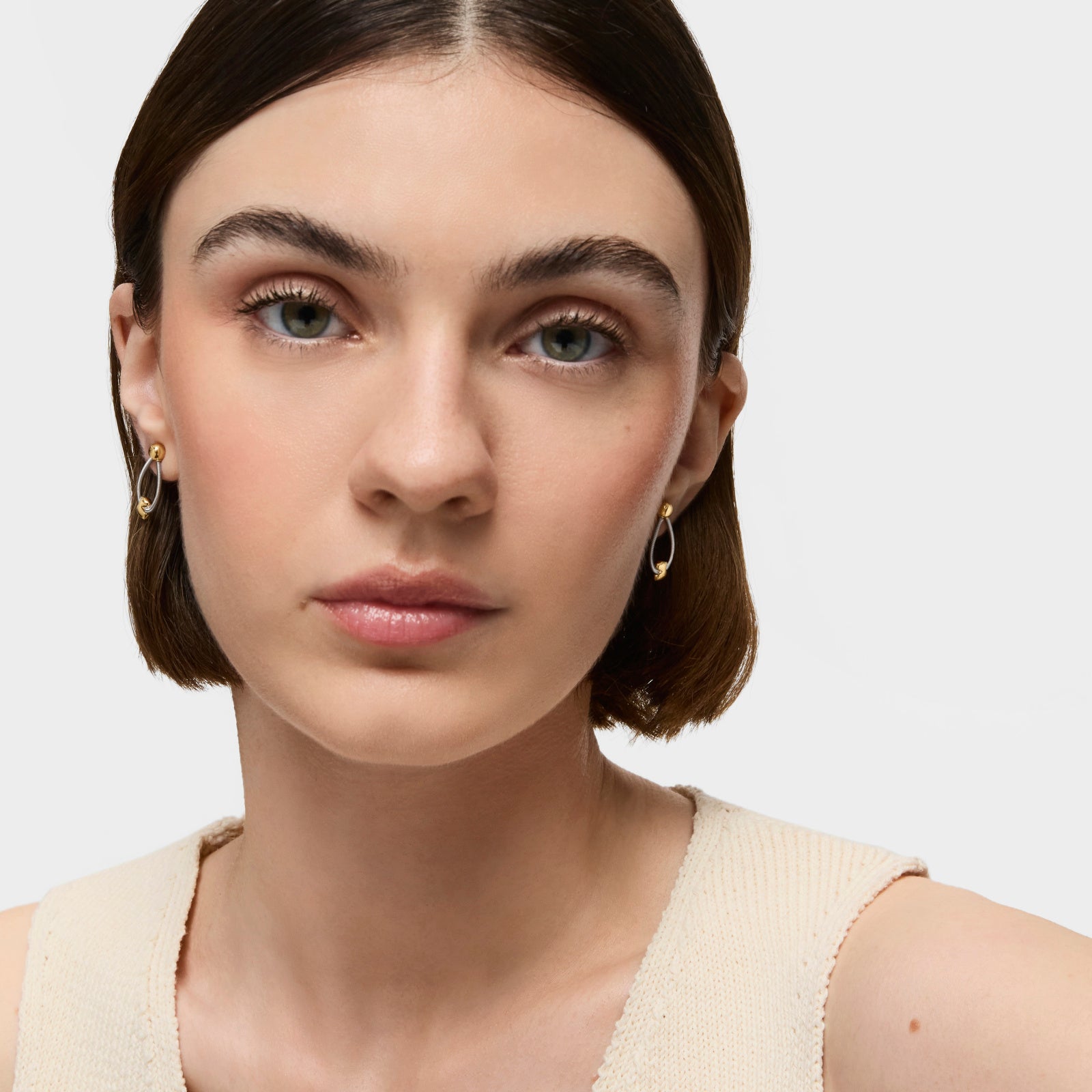 טואוס עגילי Mesh מזהב 18 קראט ומתכת