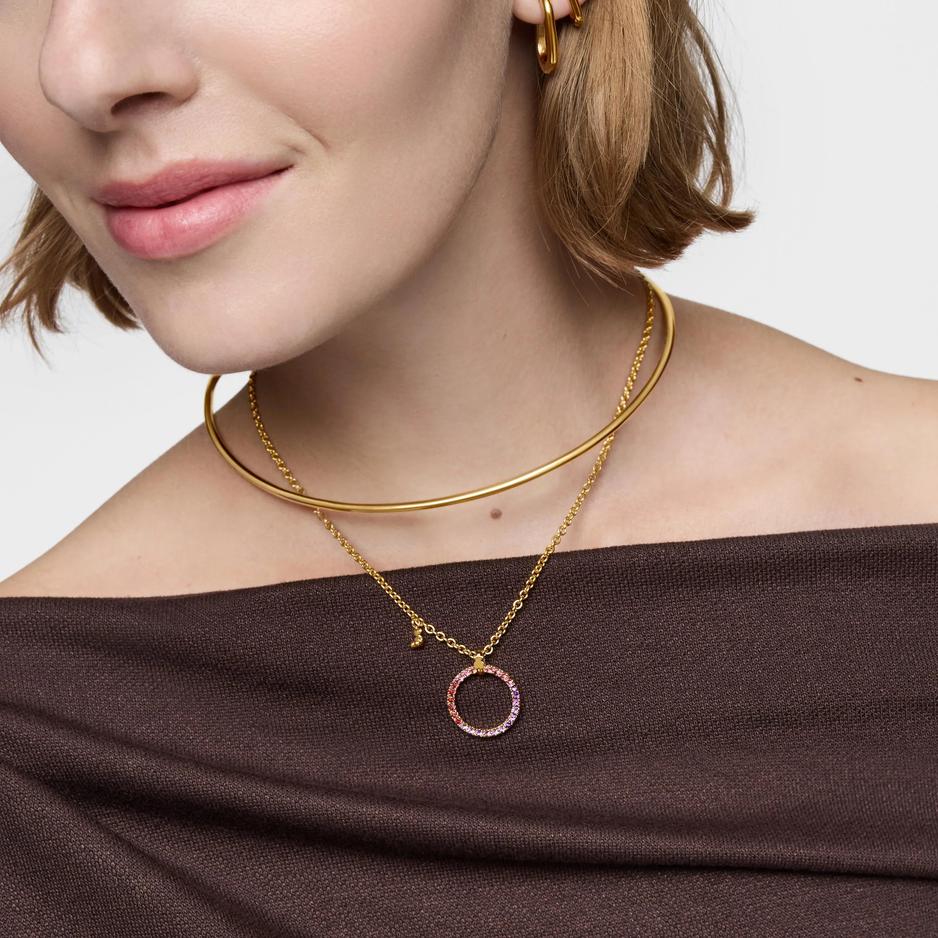 שרשרת זהב לאישה עם תליון עגול צבעוני ועגילים תואמים, תכשיטי אופנה אלגנטיים