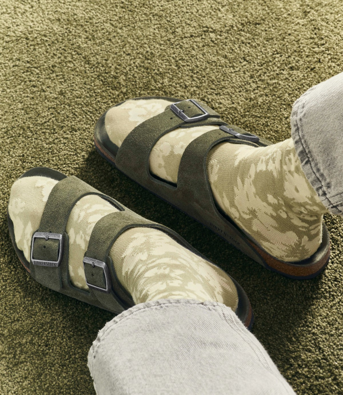 כפכפי סליידס ARIZONA לגברים מבית BIRKENSTOCK – צ'וזן