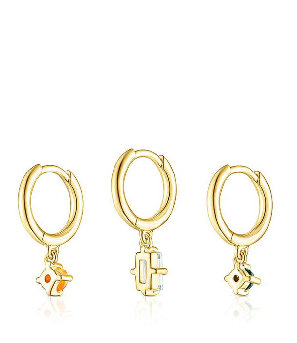 שלישיית עגילי חישוק זהב עם תליון צבעוני בעיצוב גיאומטרי מודרני