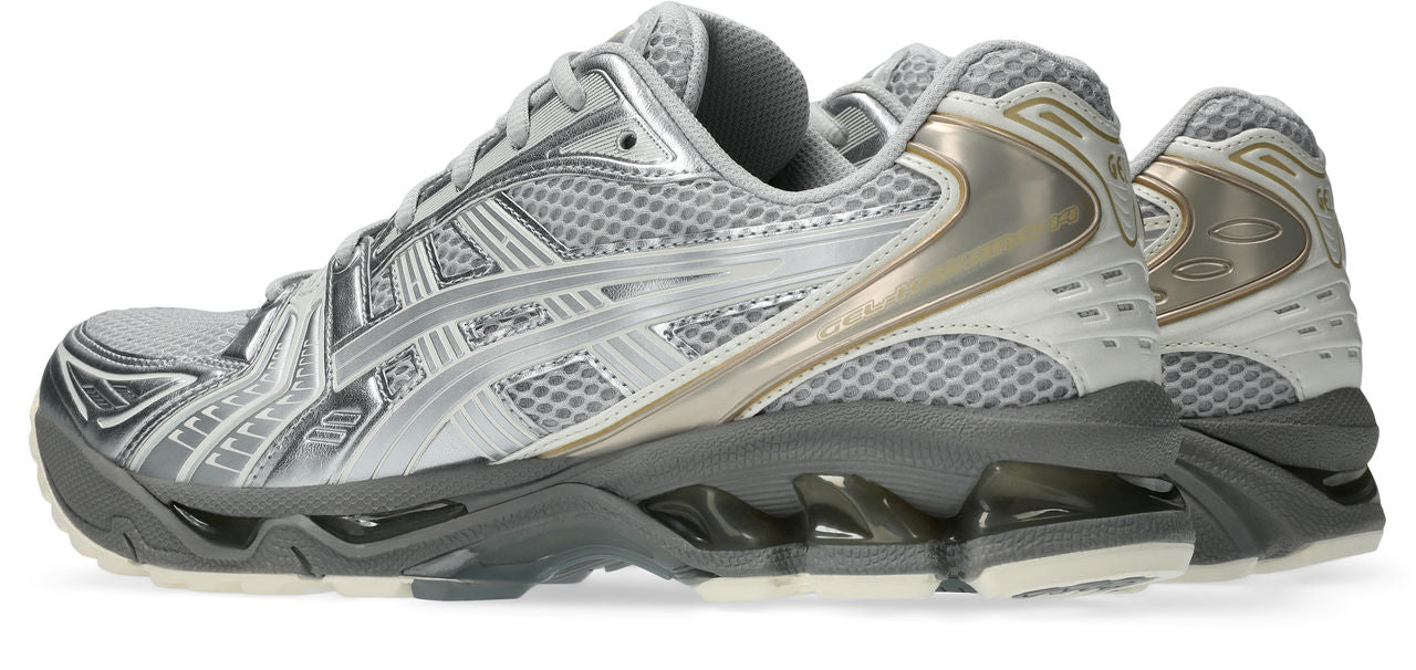 נעלי ספורט לגברים בצבע אפור כסף עם רשת אוורירית וסוליה עבה, דגם ריצה אופנתי