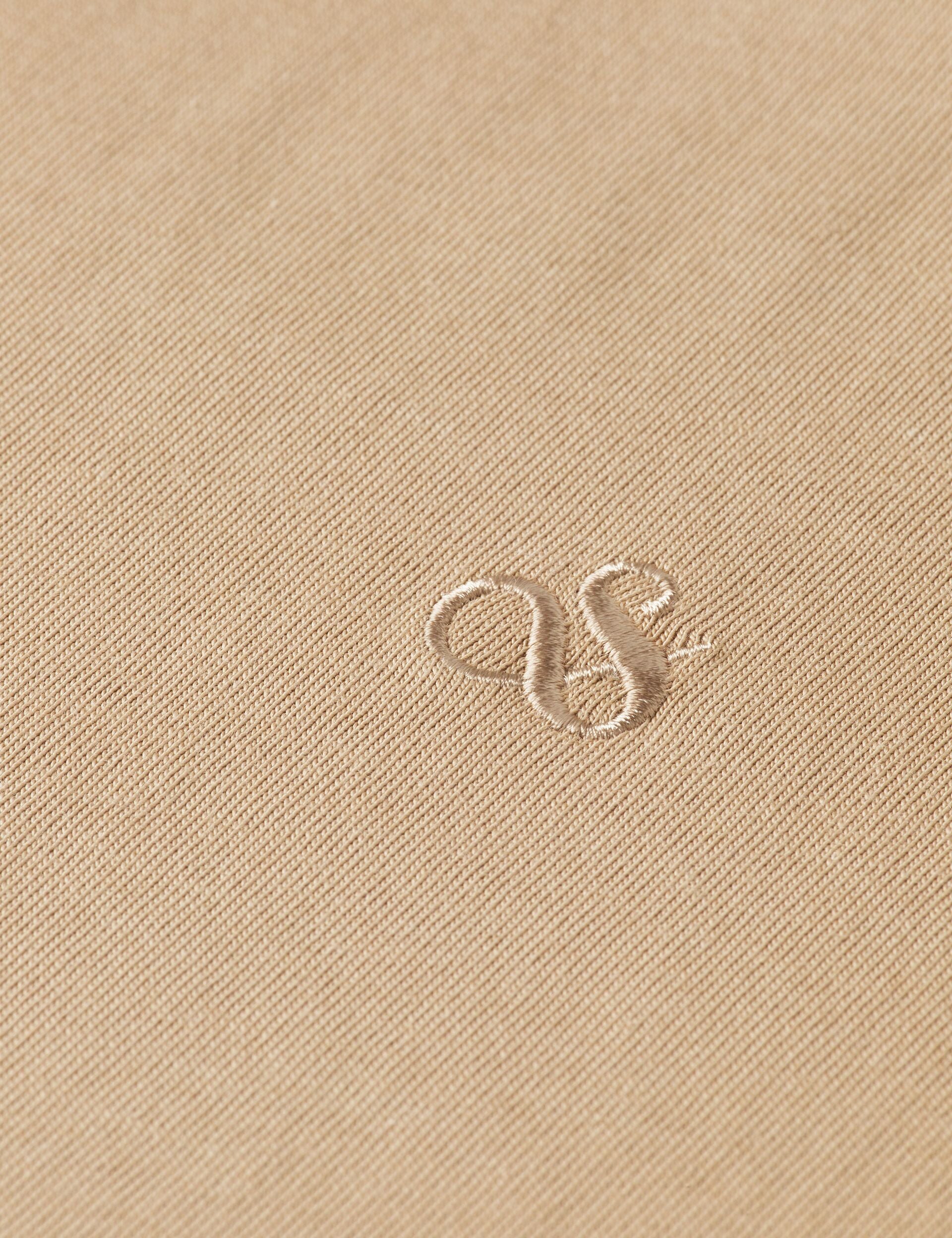 רקמת לוגו על בד בז', פרטי אופנה יוקרתית CHOZEN מותגים מובילים