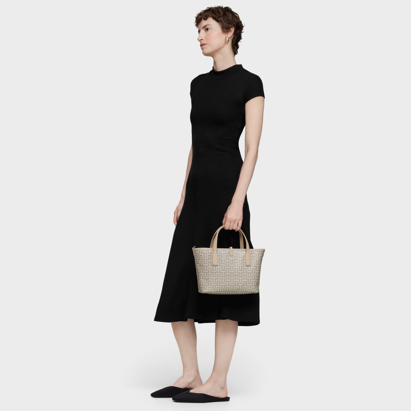 טואוס תיק יד Manifesto Double Way בצבע בז'