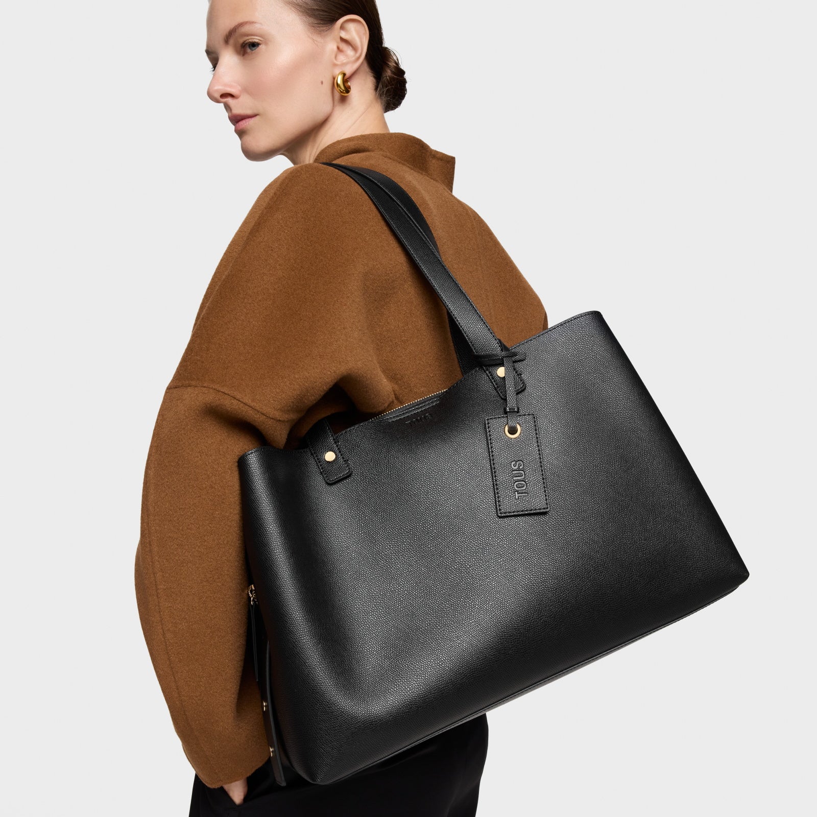 טואוס תיק כתף גדול The Citybow שחור