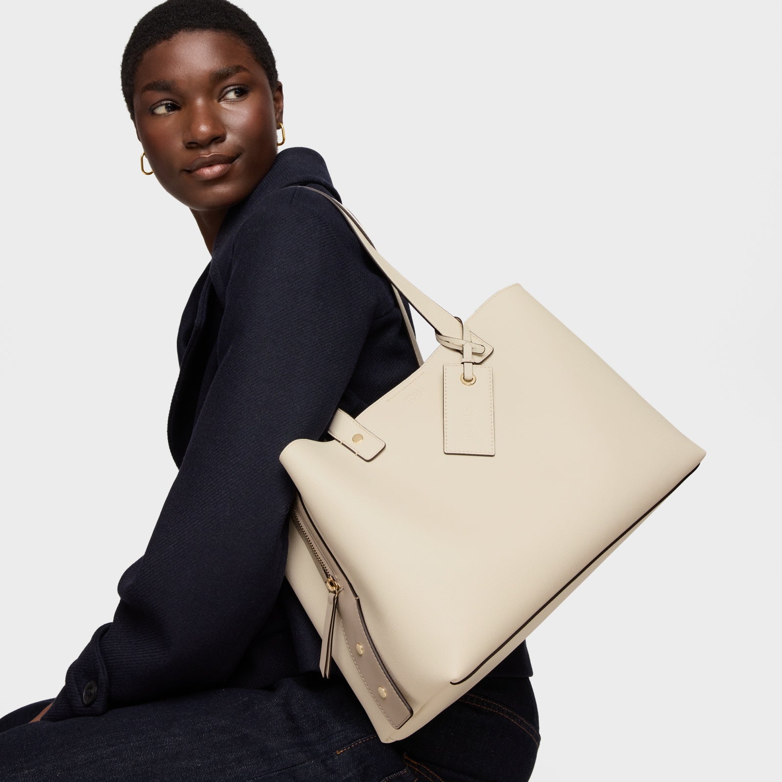 טואוס תיק כתף גדול The Citybow בז'