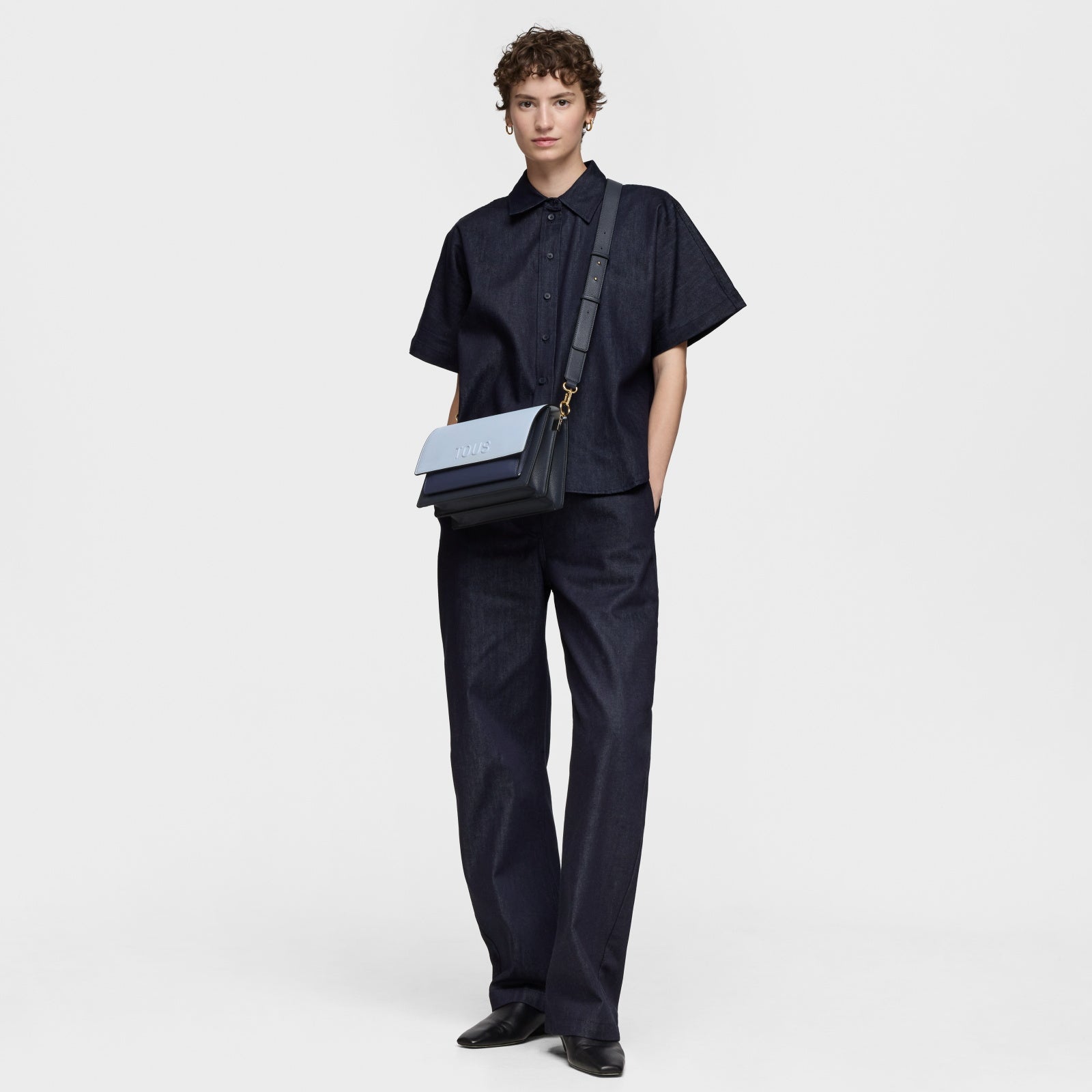 טואוס תיק צד Audree Saffiano בצבע כחול