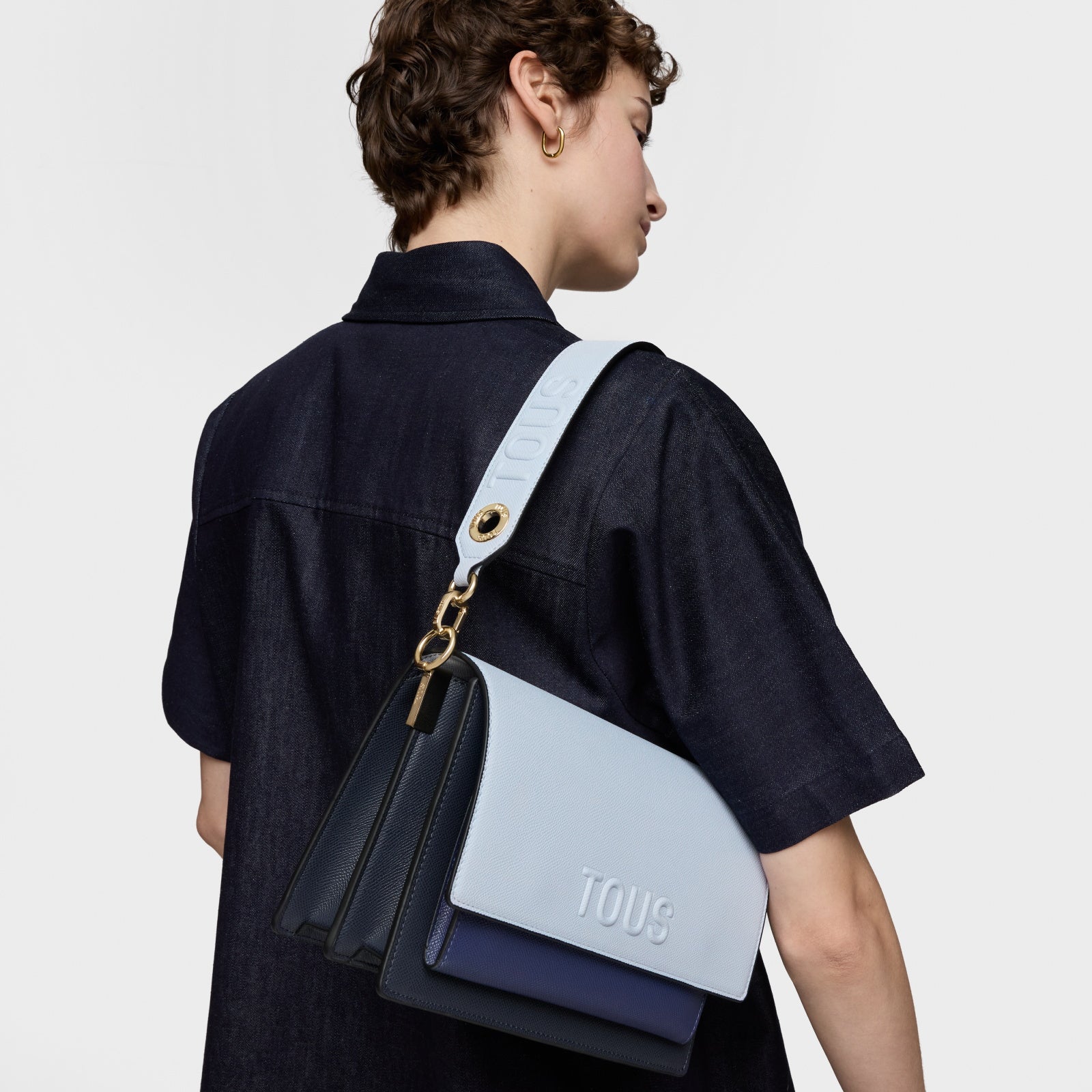 טואוס תיק צד Audree Saffiano בצבע כחול