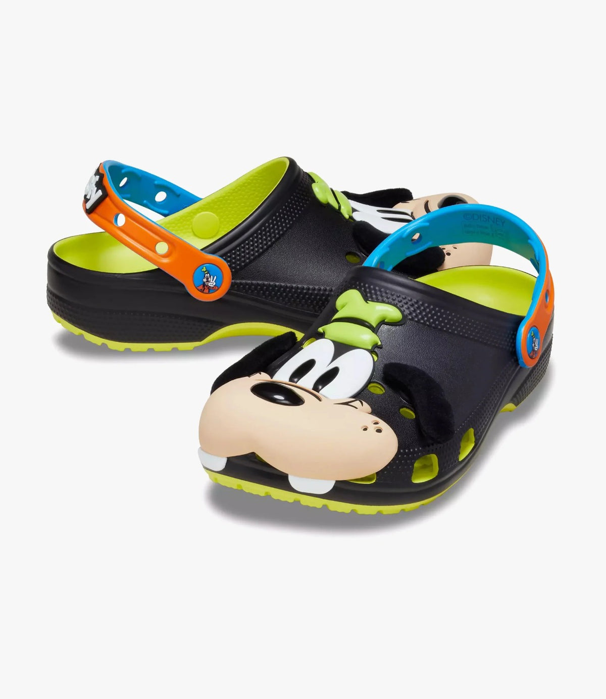 זוג כפכפי Goofy Classic Clog בצבע מולטי במבט מקדימה - CHOZEN