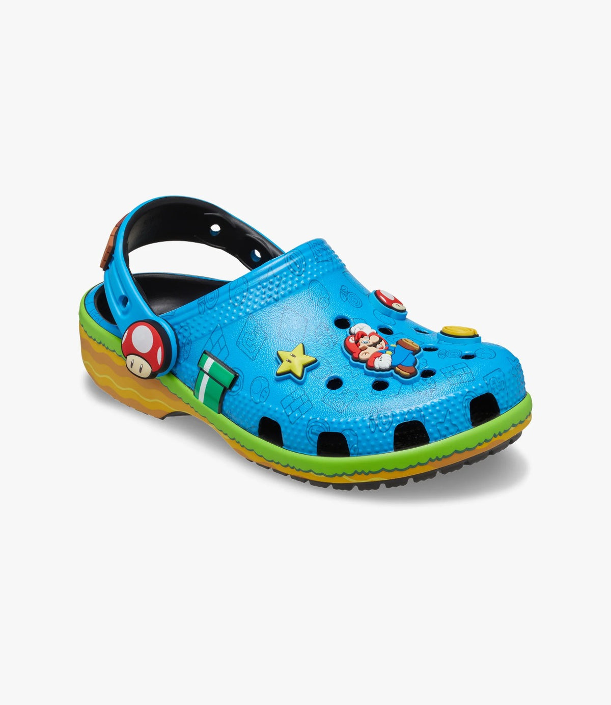 כפכף קרוקס Super Mario בצבע כחול-ירוק-צהוב מזווית צד קדמית עם תוספות Jibbitz - CHOZEN