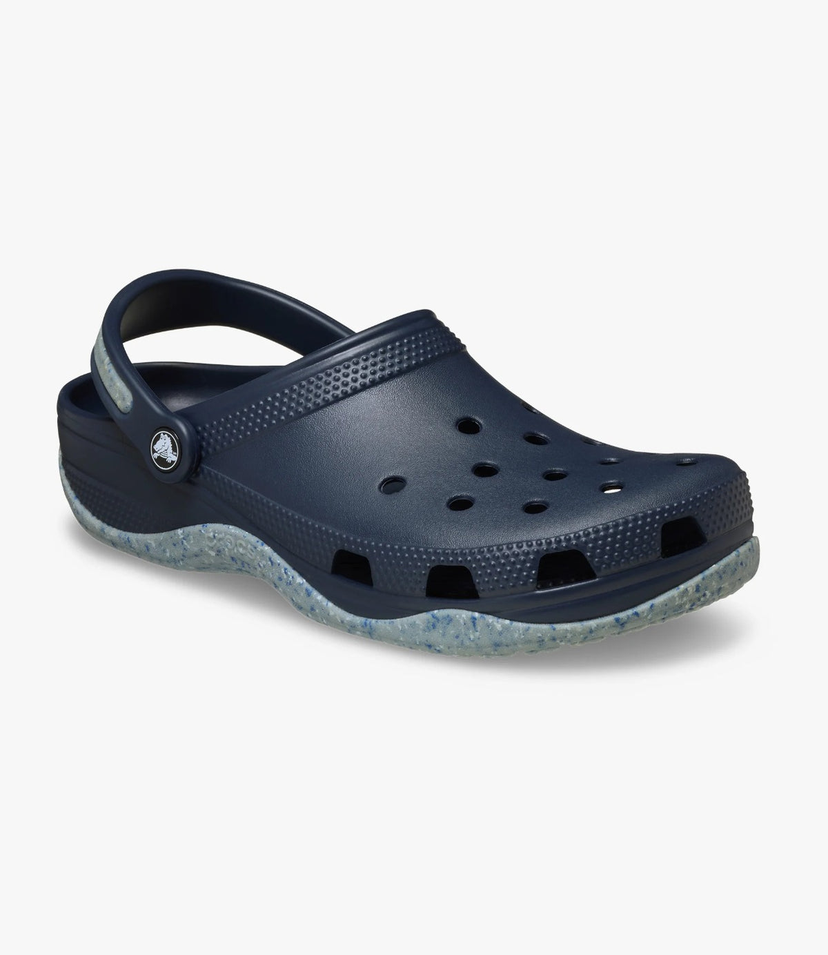 כפכף Classic Evo Clog בצבע נייבי בזווית קדמית מוגבהת - CHOZEN