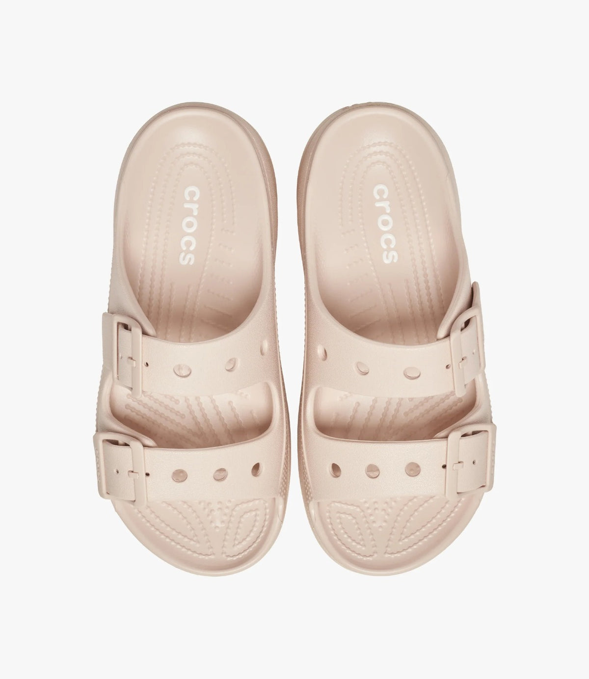 מבט מלמעלה על זוג הסנדלים בצבע קוורץ עם לוגו CROCS בפנים - CHOZEN