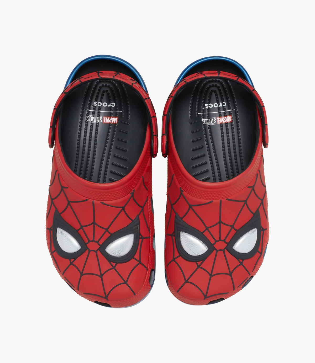 זוג כפכפי Spider-Man Classic Clog בצילום מלמעלה המציג את פתחי האוורור - CHOZEN