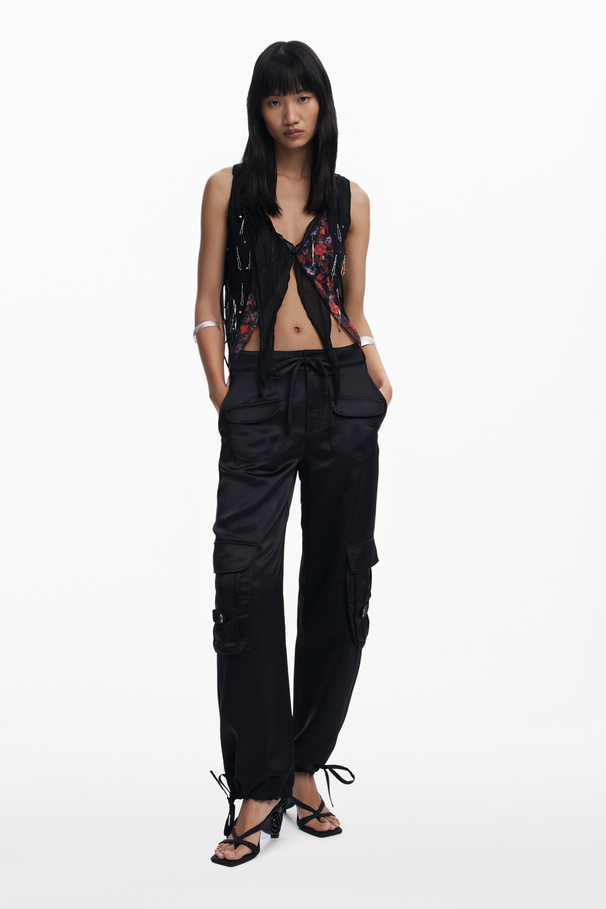 דזיגואל מכנסי קרגו מסאטן לנשים