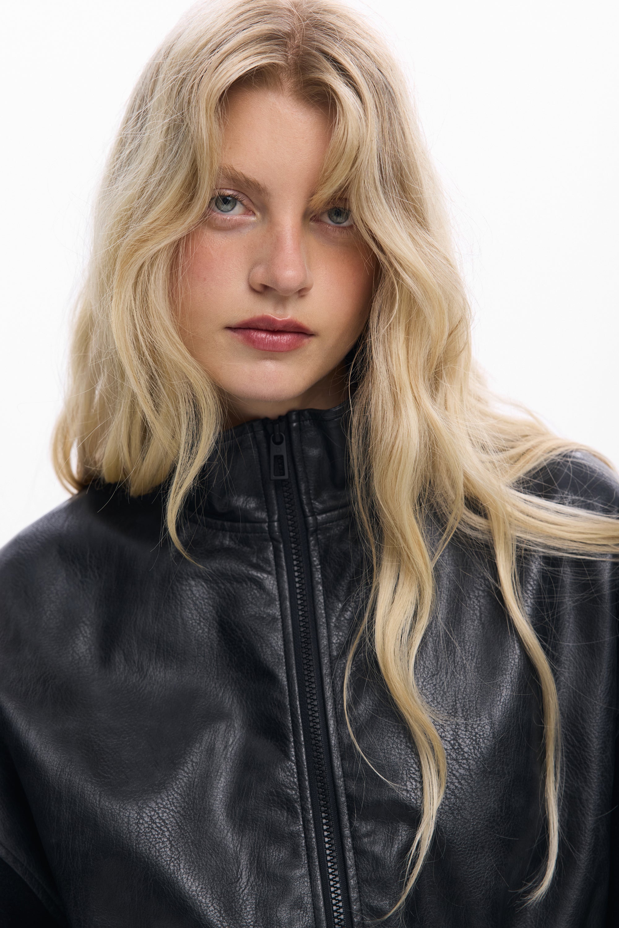 דזיגואל פונצ'ו לנשים