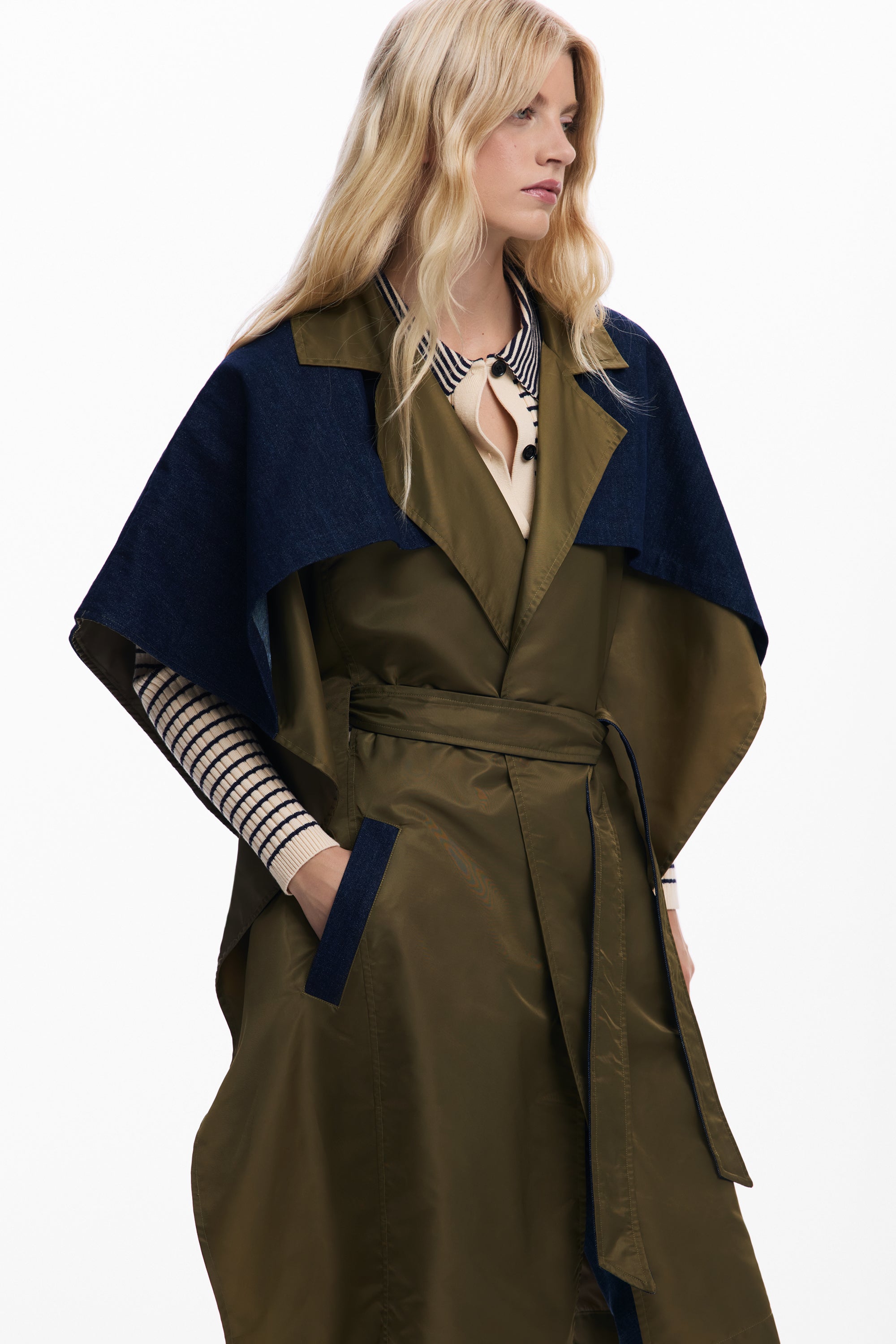 דזיגואל פונצ'ו לנשים