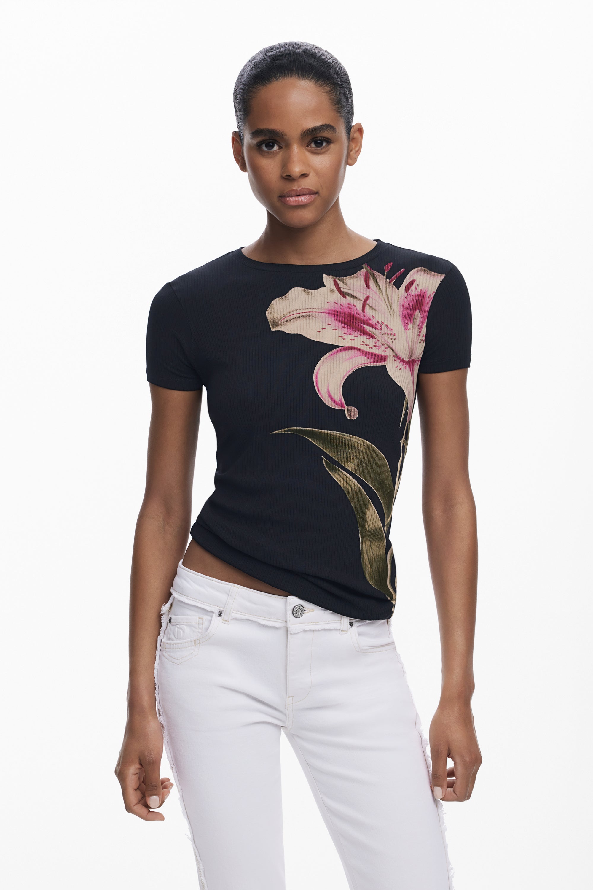 דזיגואל ג'ינס לנשים