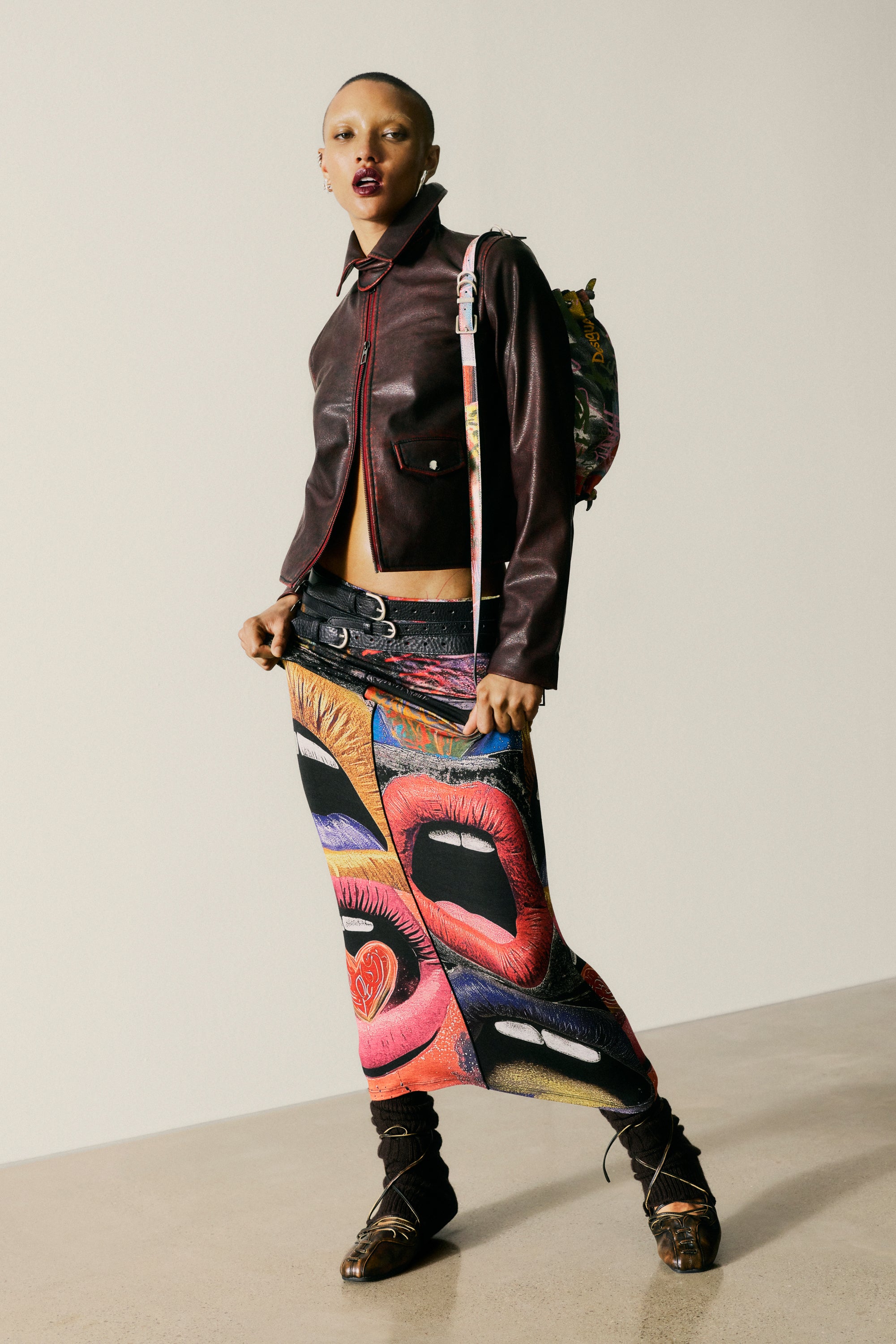 דזיגואל מעיל במראה עור לנשים