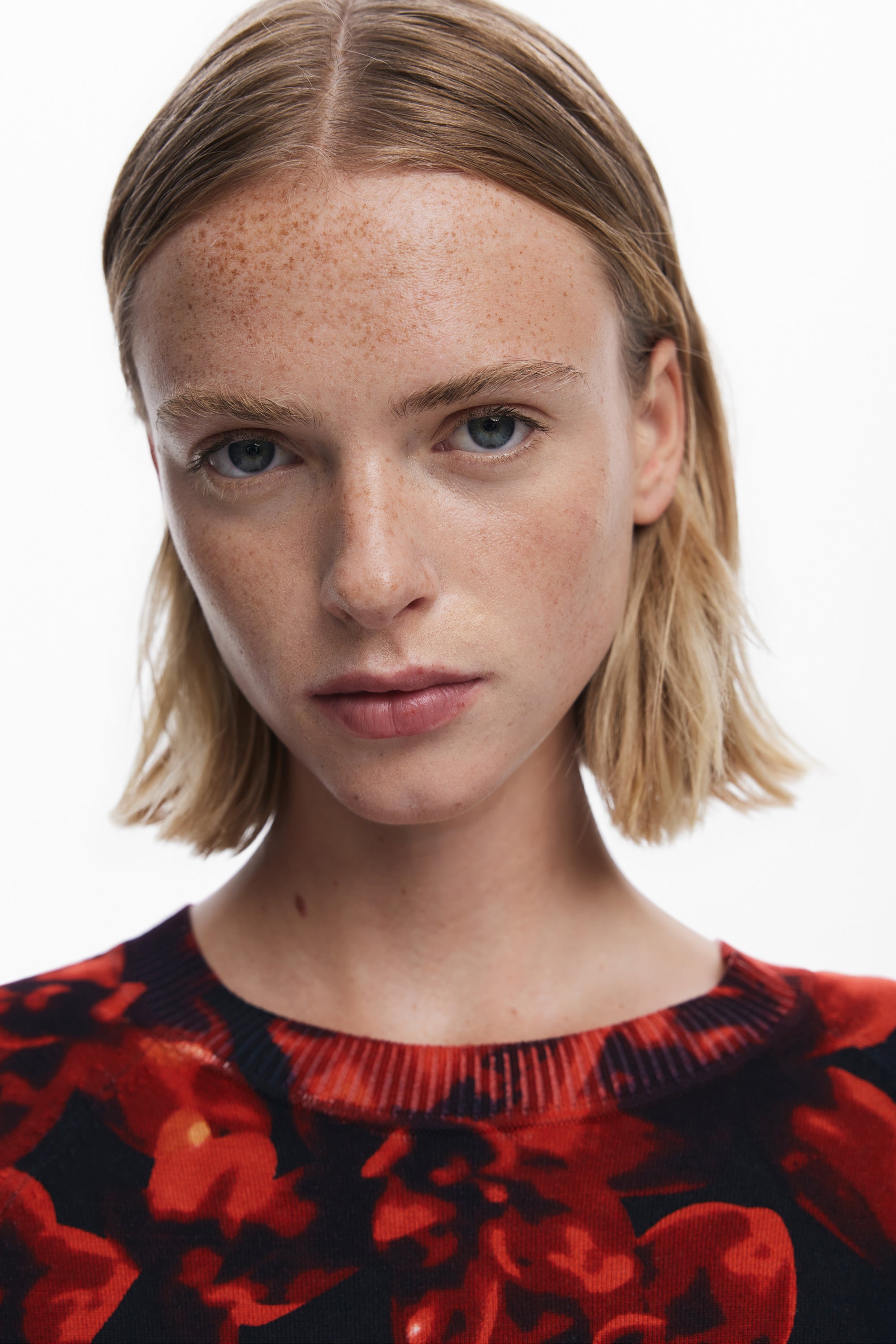 דזיגואל סוודר לנשים