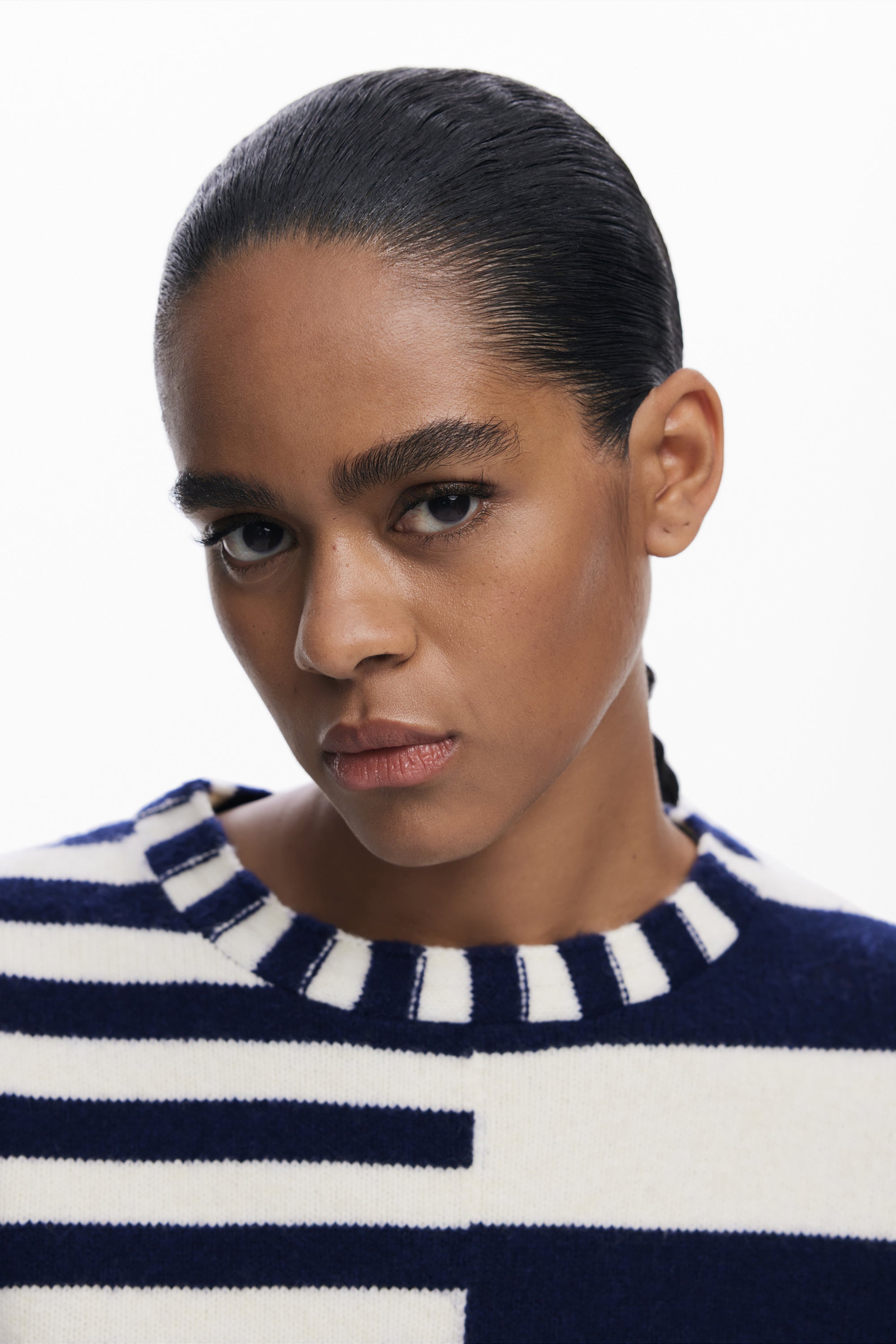 דזיגואל סוודר לנשים