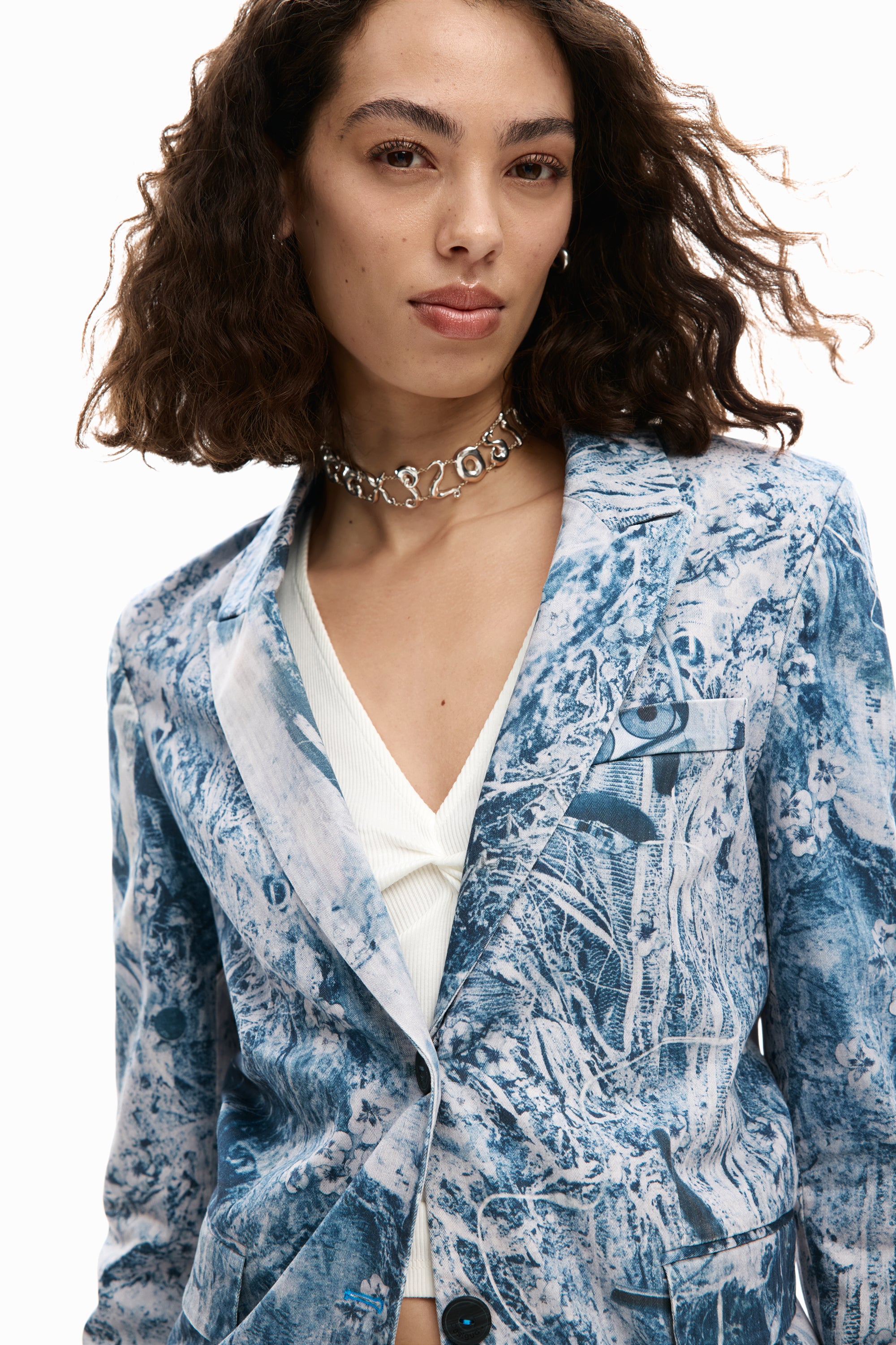 דזיגואל בלייזר לנשים