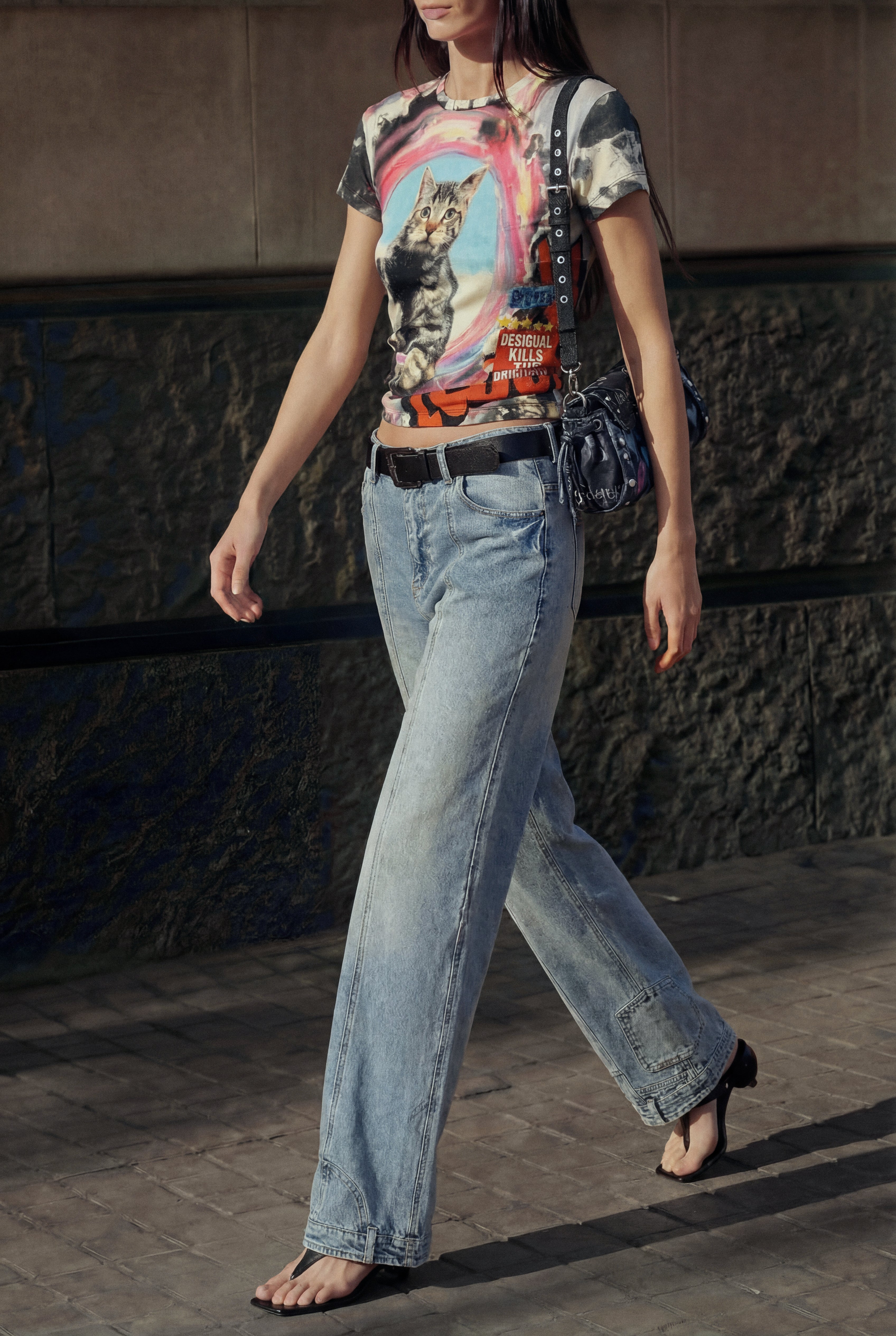 דזיגואל טי-שירט לנשים