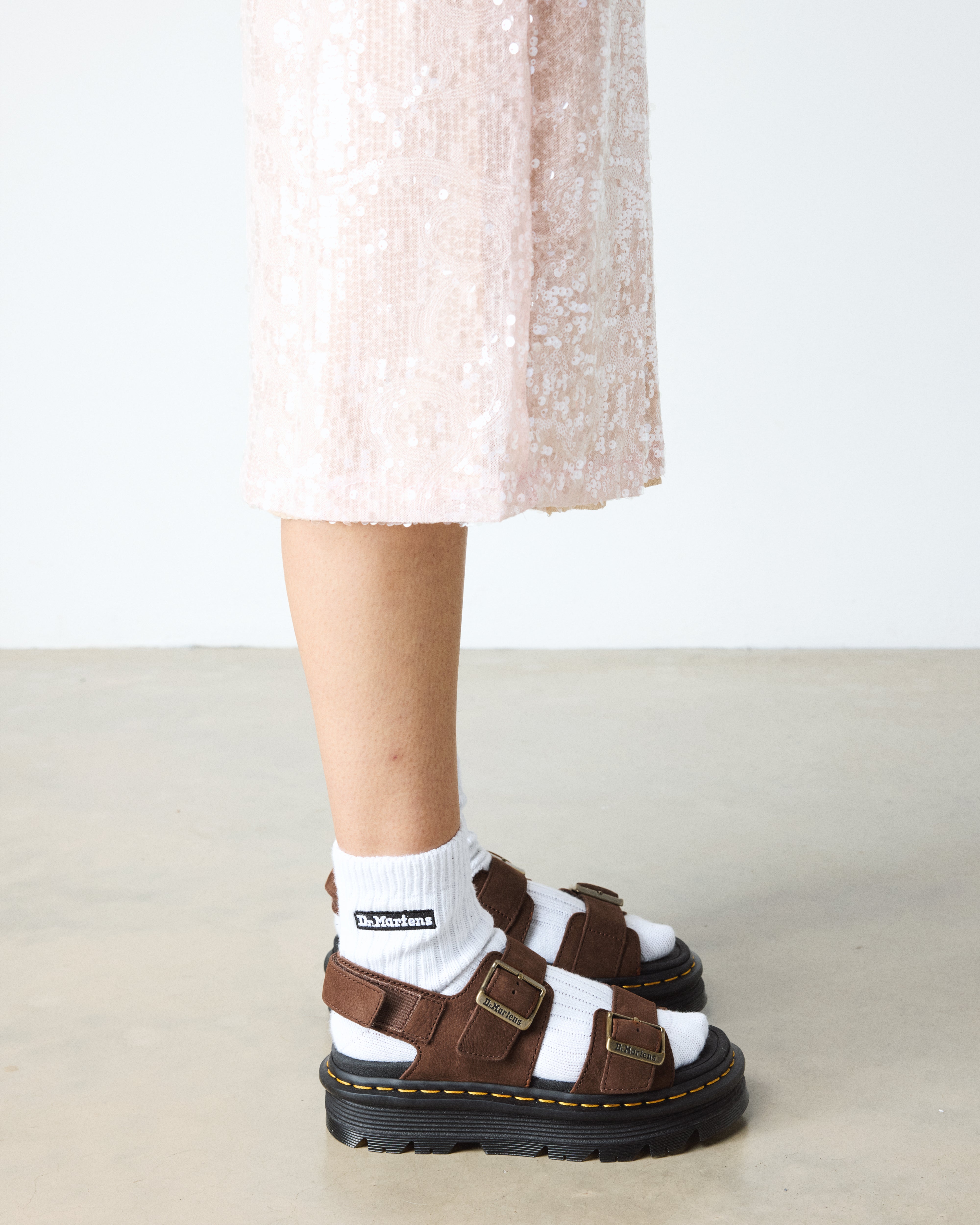 ד"ר מרטנס סנדלים ZEBZAG לנשים