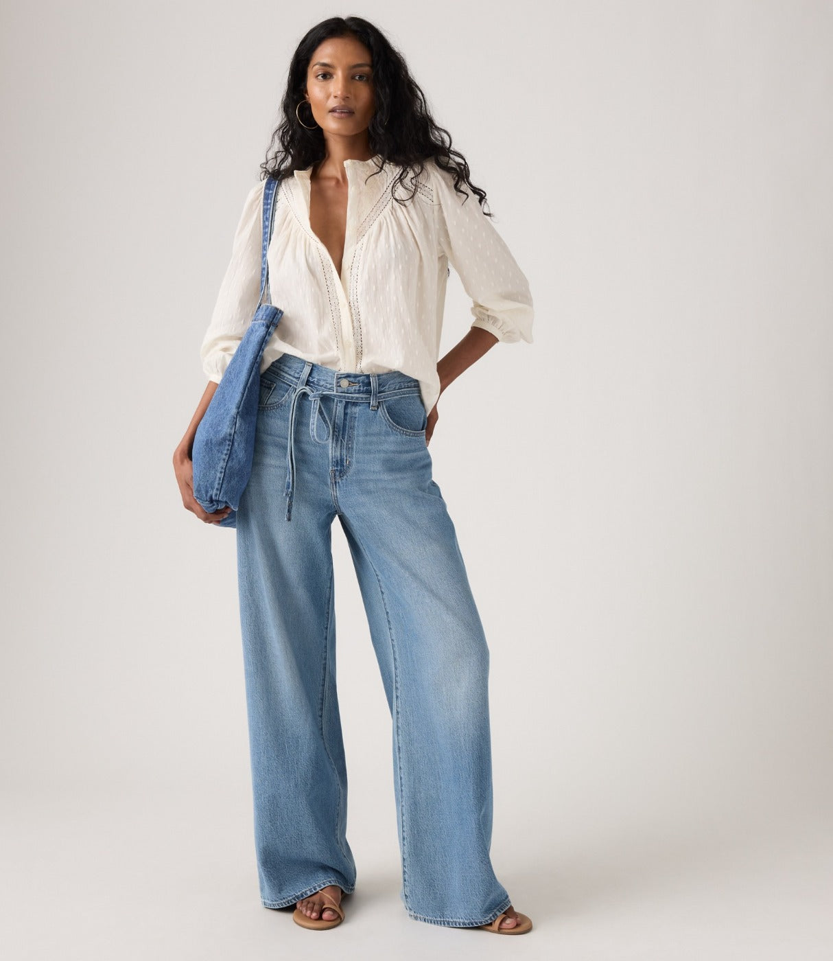 ליוויס ג׳ינס Xl Straight לנשים - med indigo worn in