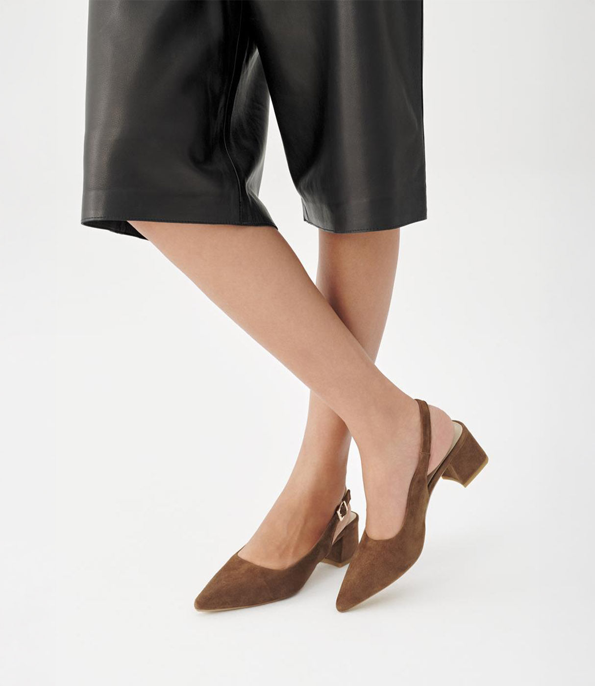 וגבונד נעלי עקב MARTA לנשים