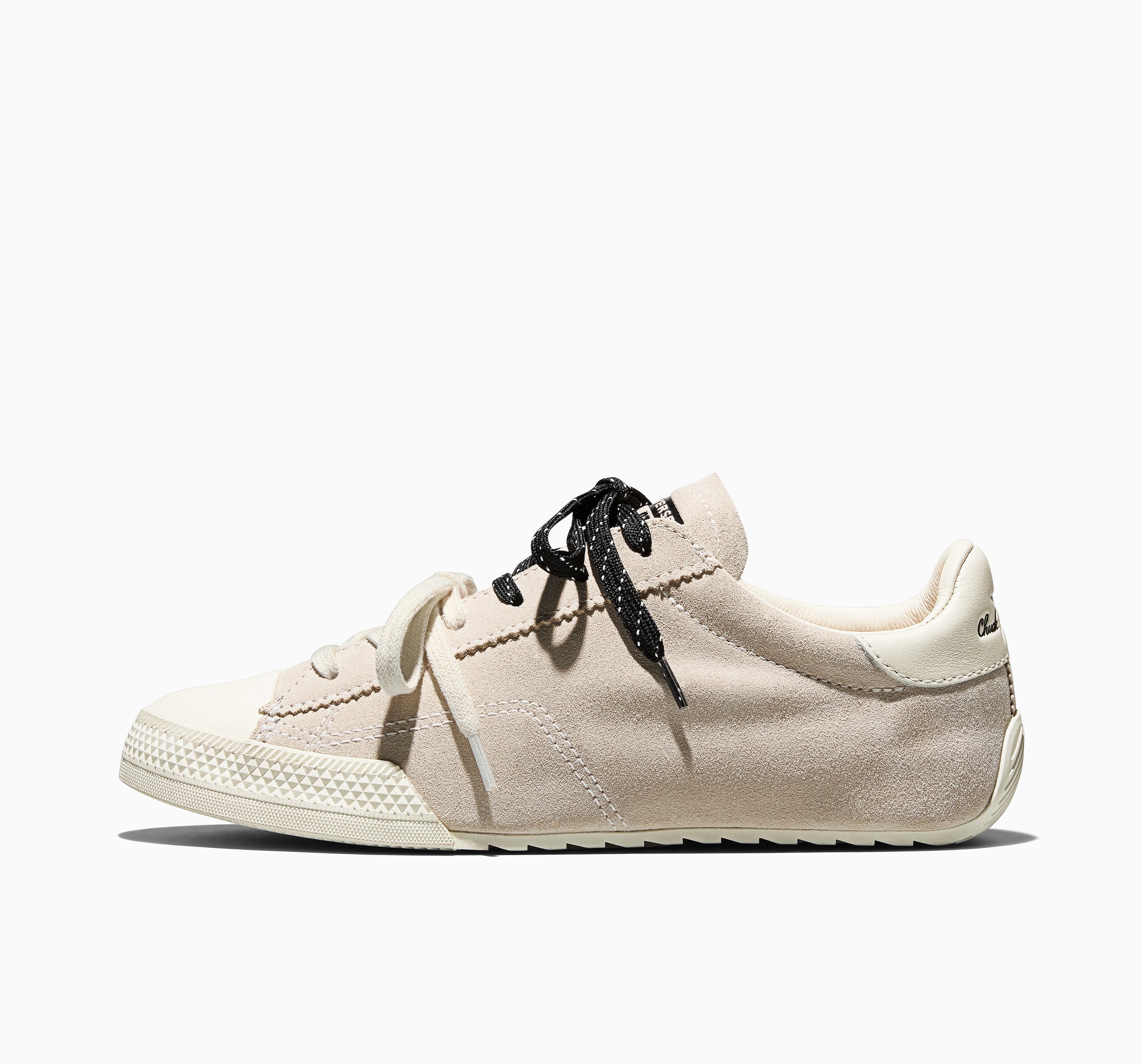 קונברס סניקרס CHUCK TAYLOR LO לנשים