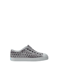 נייטיב נעליים Jefferson Stonewash לילדים, מבית CHOZEN